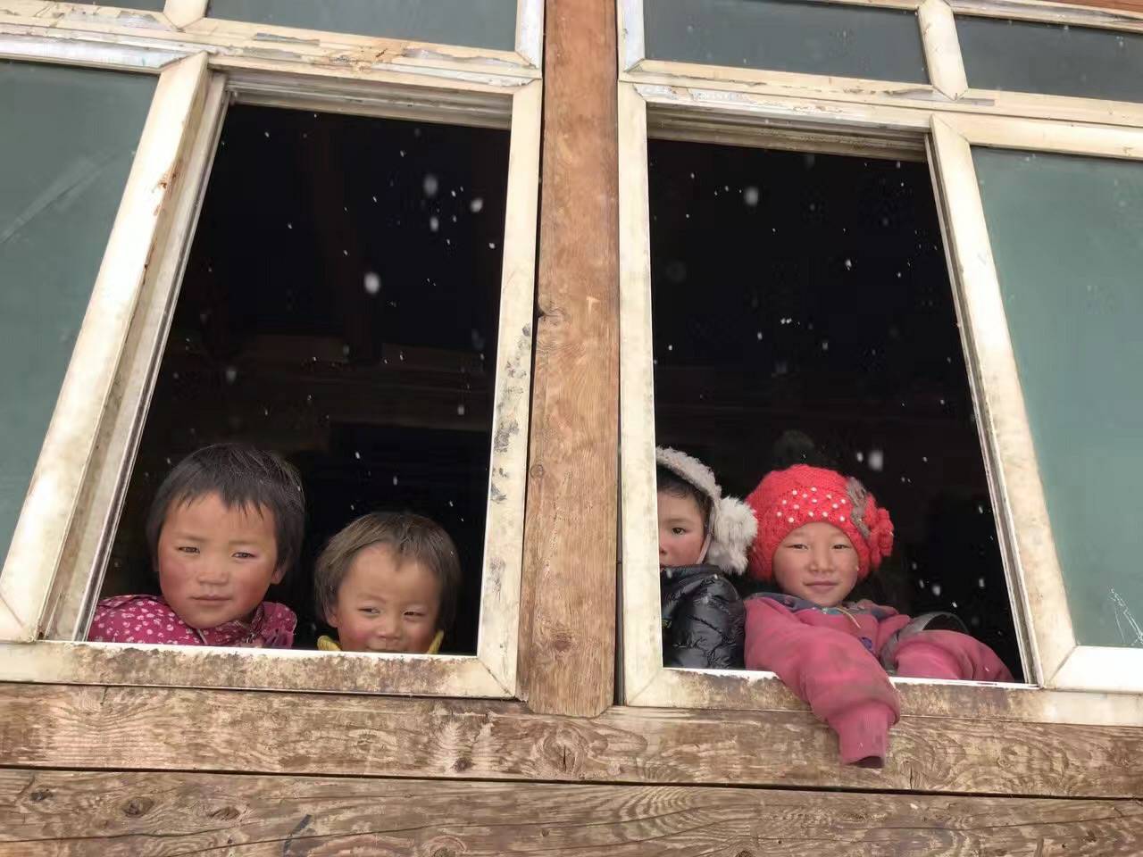 华体会app登录入口-华体会(中国)公益回顾丨家国同欢月同圆 温暖满载甘孜州(图9)